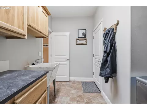 Other - 1090 N 26th Ter, Cornelius, OR 97113 photo 3 of 11