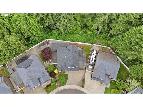 View/Area - 1090 N 26th Ter, Cornelius, OR 97113 photo 3 of 3