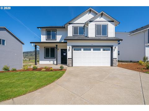 111 E Chandler Dr, Newberg, OR 97132 photo 1