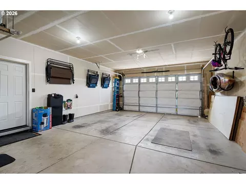 Other - 1056 Ruby Clair Dr, Creswell, OR 97426 photo 5 of 7