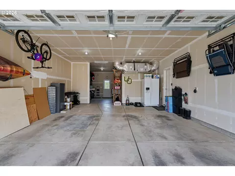 Other - 1056 Ruby Clair Dr, Creswell, OR 97426 photo 6 of 7