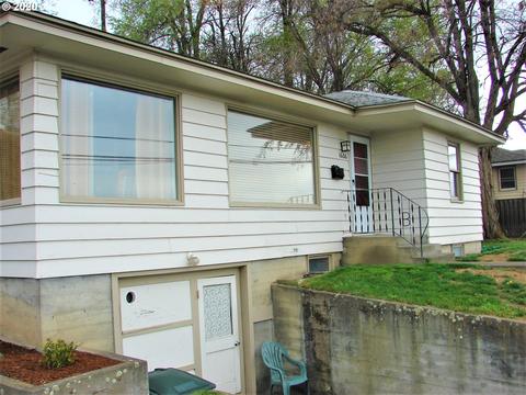 1606 SW Goodwin Pl, Pendleton, OR 97801 photo 1