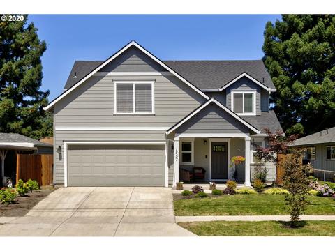 1557 E 3rd St, Newberg, OR 97132 photo 1