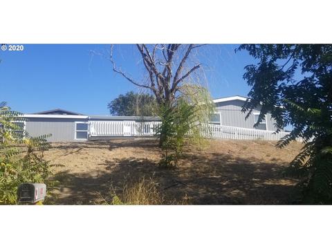 812 SW 12th St, Pendleton, OR 97801 photo 1