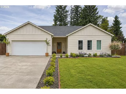 104 W Mcdowell Ct, Yacolt, WA 98675