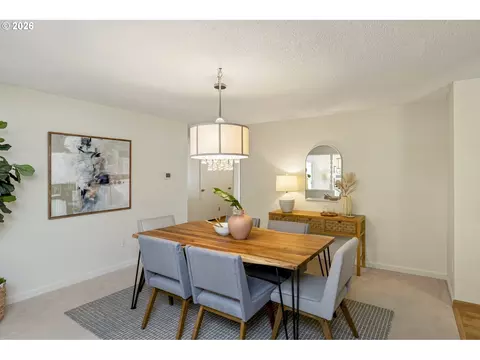 Dining - 21414 SE Salmon St, Gresham, OR 97030 photo 2 of 3