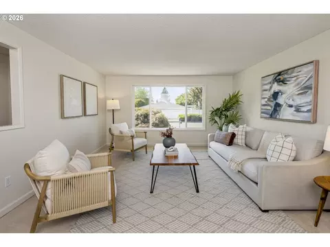 Living - 21414 SE Salmon St, Gresham, OR 97030 photo 6 of 10