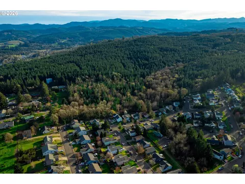 SW Hill Drive, Willamina, OR 97396 photo 11
