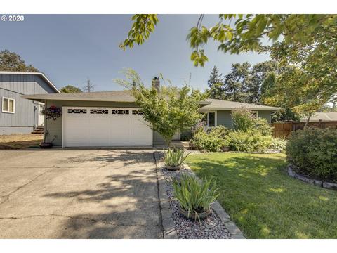 675 Stonehill Dr, Gladstone, OR 97027 photo 1