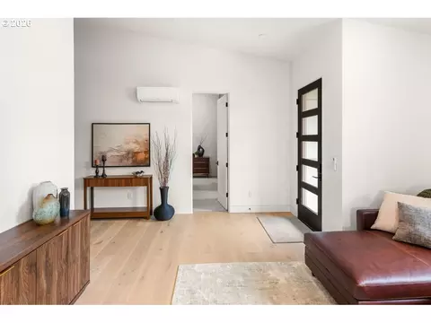 Entry Way - 41640 SE Beaverdam St, Sandy, OR 97055 photo 5 of 5