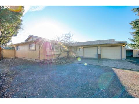 2320 15th St, Springfield, OR 97477 photo 1