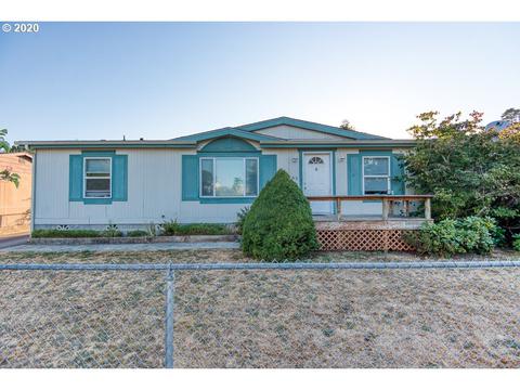 165 S 4th, Lakeside, OR 97449 photo 1