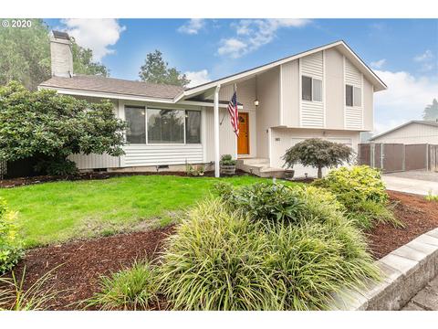 582 67th St, Springfield, OR 97478 photo 1