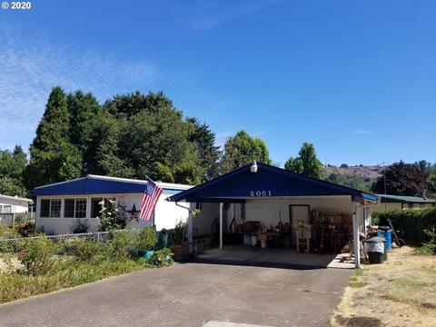 2051 Harbor Dr, Springfield, OR 97477 photo 1