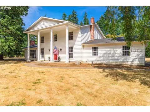 5680 SW Minter Bridge Rd, Hillsboro, OR 97123