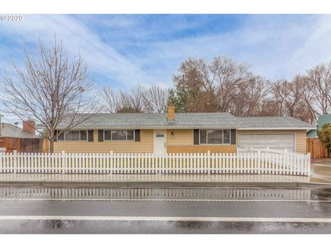 4349 SW Quinney Ave, Pendleton, OR 97801 photo 1