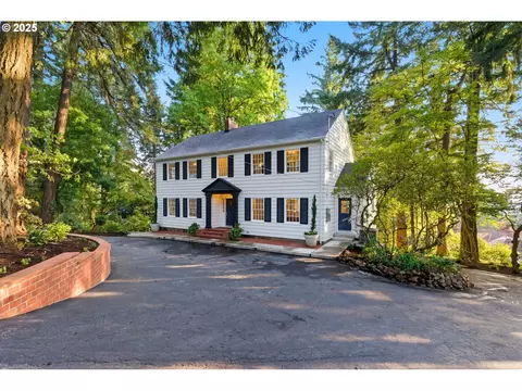 4321 SW Dosch Rd, Portland, OR 97239