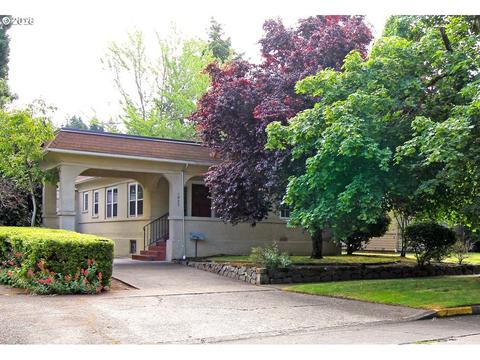 1627 Villard St, Eugene, OR 97403 photo 1