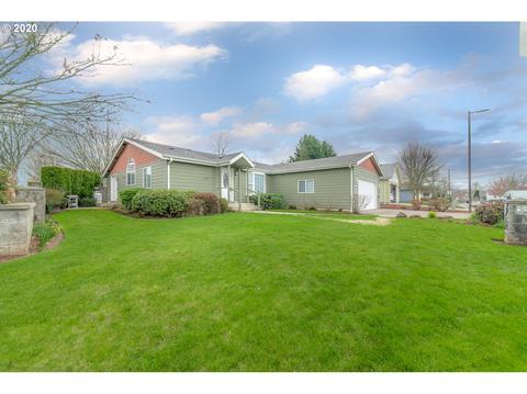 5495 Olympic Cir, Eugene, OR 97402 photo 1