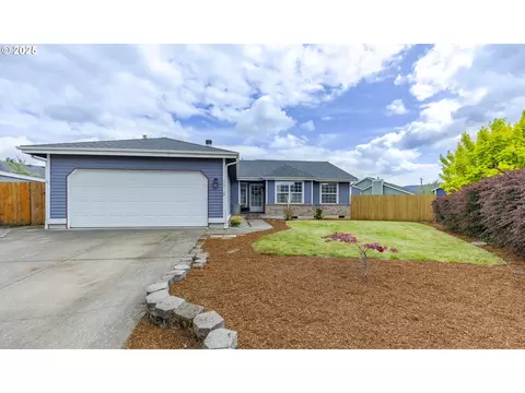 4481 Glacier St, Springfield, OR 97478