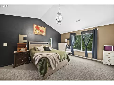 Bedroom - 4505 SE 33rd Ct, Gresham, OR 97080 photo 1 of 6
