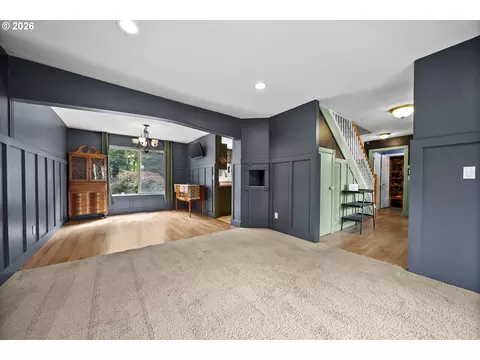 Living - 4505 SE 33rd Ct, Gresham, OR 97080 photo 1 of 6
