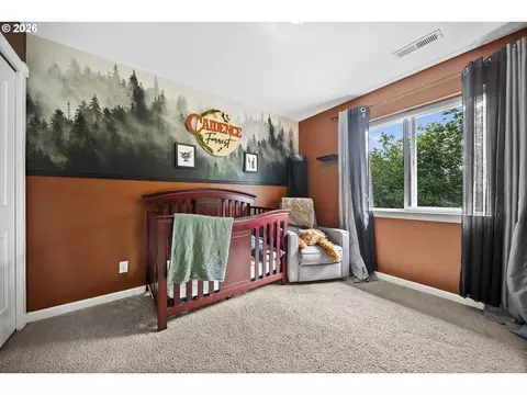 Bedroom - 4505 SE 33rd Ct, Gresham, OR 97080 photo 3 of 6