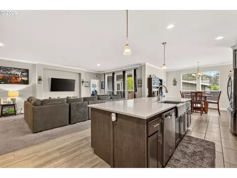 623 N Overlook Loop, Otis, OR 97368 photo 6