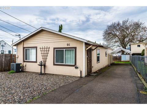 91 SE Gregory Dr, Winston, OR 97496 photo 1