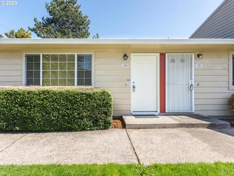 2288 NE Hogan Dr, Gresham, OR 97030 photo 1