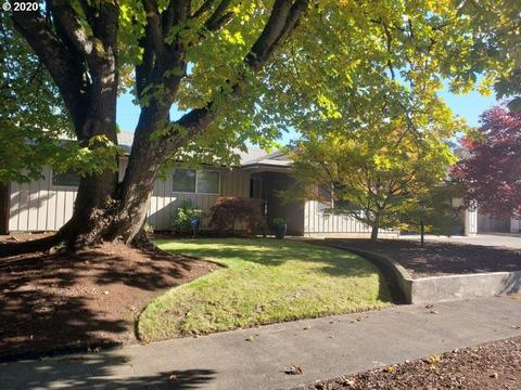 2615 Chuckanut St, Eugene, OR 97408 photo 1