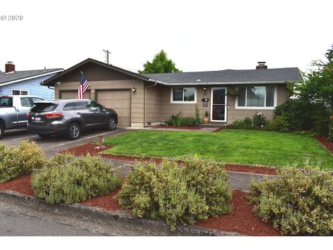 1027 Pleasant St, Springfield, OR 97477 photo 1