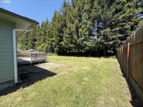 Exterior - 220 W Birch St, Powers, OR 97466 photo 1 of 3