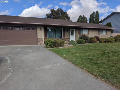 2203 SW Quinney Dr, Pendleton, OR 97801 photo 1