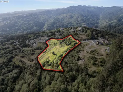 dale ct, Brookings, OR 97415