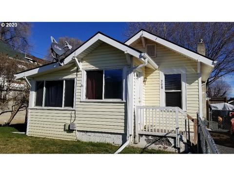 208 NW 12th St, Pendleton, OR 97801 photo 1