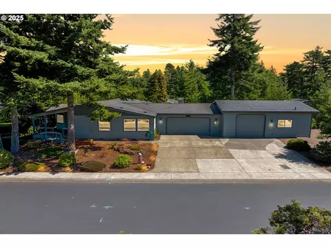 885 Western Way, Florence, OR 97439