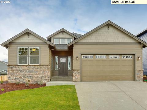 870 E 1st Ave, Estacada, OR 97023 photo 1