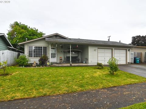1077 Pleasant St, Springfield, OR 97477 photo 1