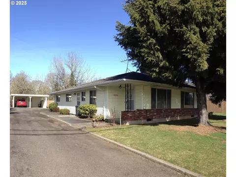 2606 Columbia Blvd, Saint Helens, OR 97051