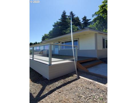 814 W D St, Rainier, OR 97048 photo 1