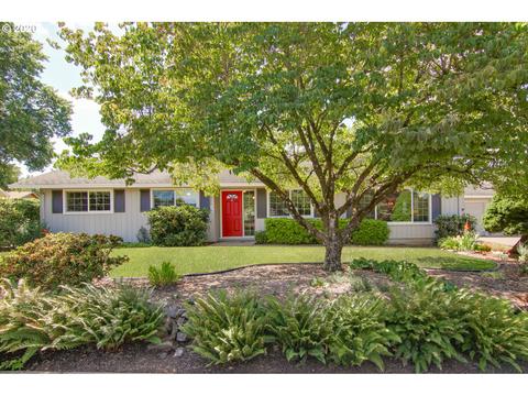 2300 E Alder Ln, Newberg, OR 97132 photo 1