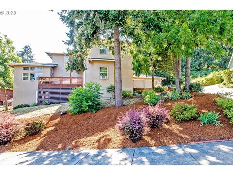2210 Suntrek Dr, Eugene, OR 97403 photo 1