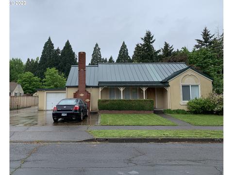 1000 3rd Pl, Springfield, OR 97477 photo 1