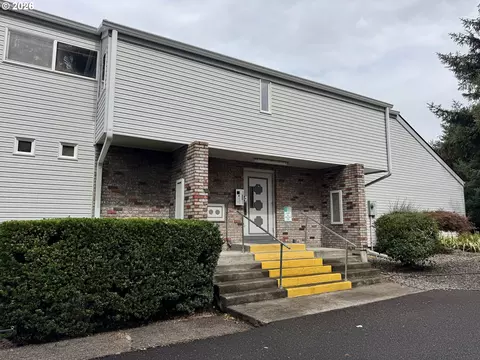 406 NE 85th St #3C, Vancouver, WA 98665