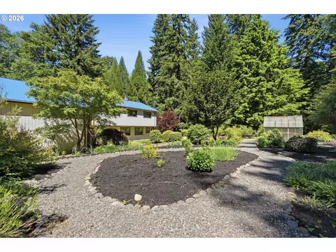 Exterior - 50136 SE Weber Rd, Sandy, OR 97055 photo 7 of 20