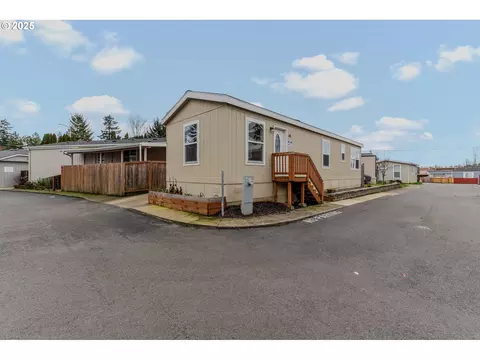 9700 SW Tualatin Rd, Tualatin, OR 97062