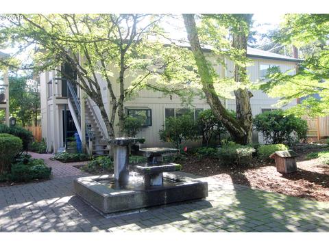 652 Cherry Dr #1, Eugene, OR 97401 photo 1