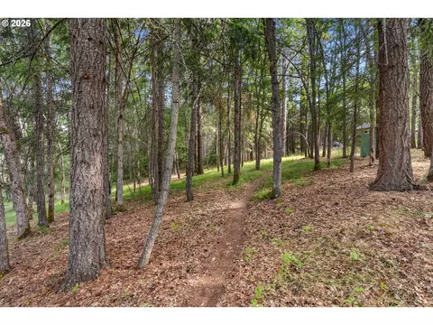 Exterior - 24 Meadows Loop, Lyle, WA 98635 photo 7 of 11