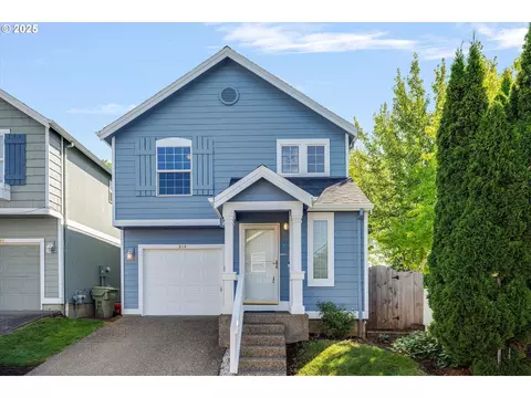 596 SW 207th Ave, Beaverton, OR 97006